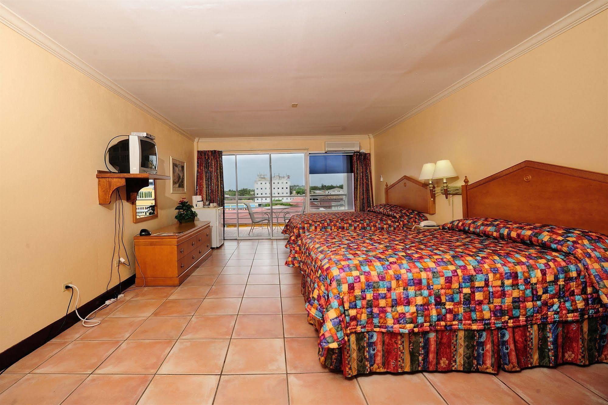 Heritage Hotel St. John's Esterno foto
